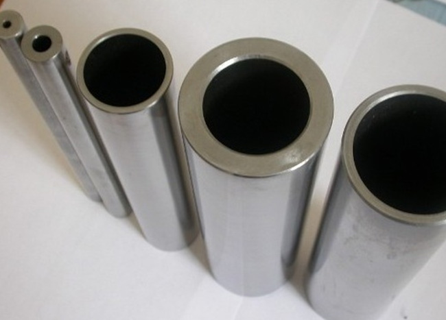 Precision seamless steel pipe